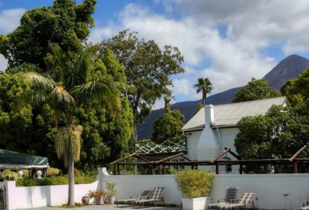 Tsitsikamma Village Inn